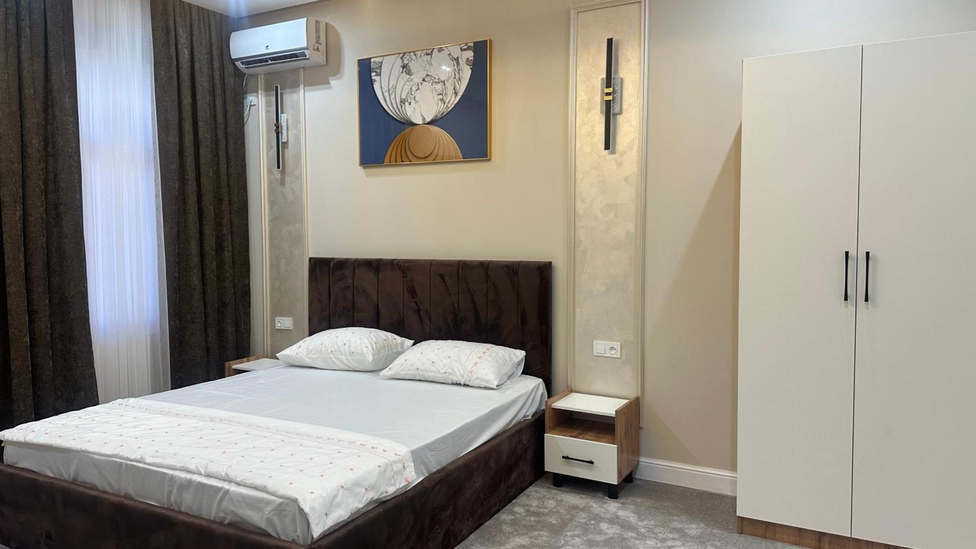 Nazar Hotel & Hostel Turkistan Buitenkant foto